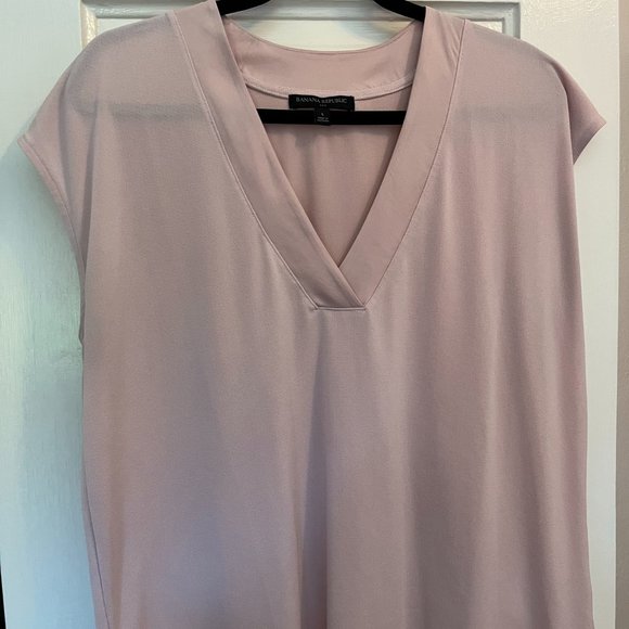Banana Republic Tops - Blush Banana Republic Blouse